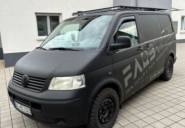 VW T5 Transporter 182.000 km 8.499 &euro; Strullendorf 96129