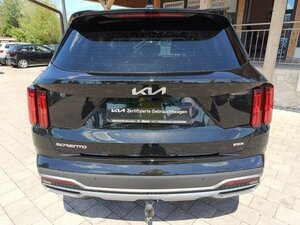 Kia SORENTO 2.2D AWD DCT8 PLAT NAPPA |AHK|HUD|Sitzbelü 60.063 km 34.460 &euro; Höhenkirchen-Siegertsbrun 85635