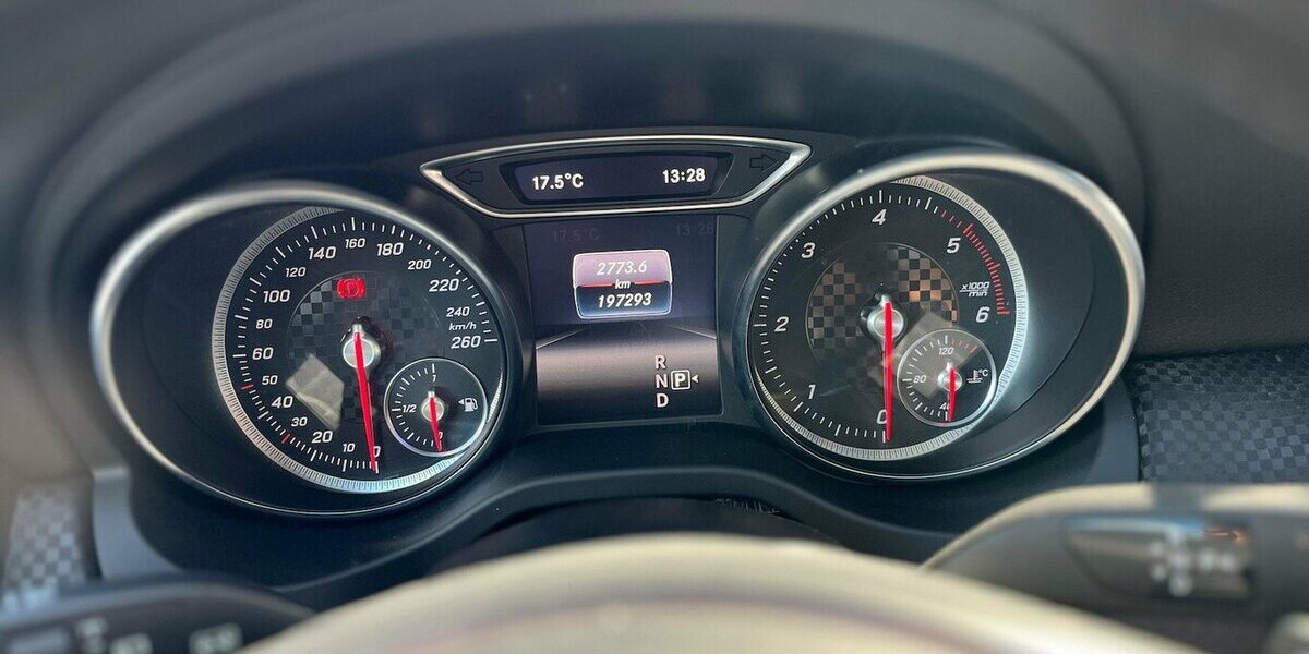 Mercedes-Benz A 220 CDI / AMG / Pano / Kamera / Navi / Euro6 195.000 km 15.490 &euro; Mönchengladbach 41066