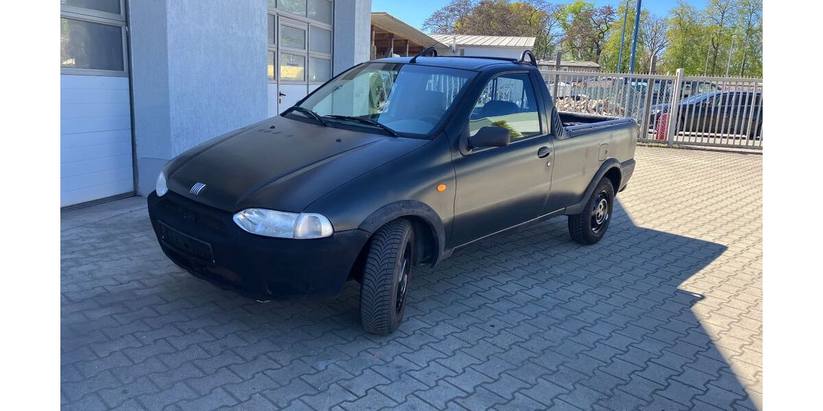 Fiat Strada 202.000 km 2.399 &euro; Weißwasser 02943