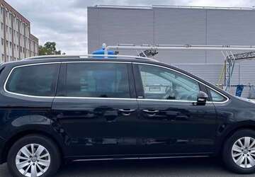 VW Sharan 361.158 km 4.700 &euro; Altona-Nord (Hamburg) 20357