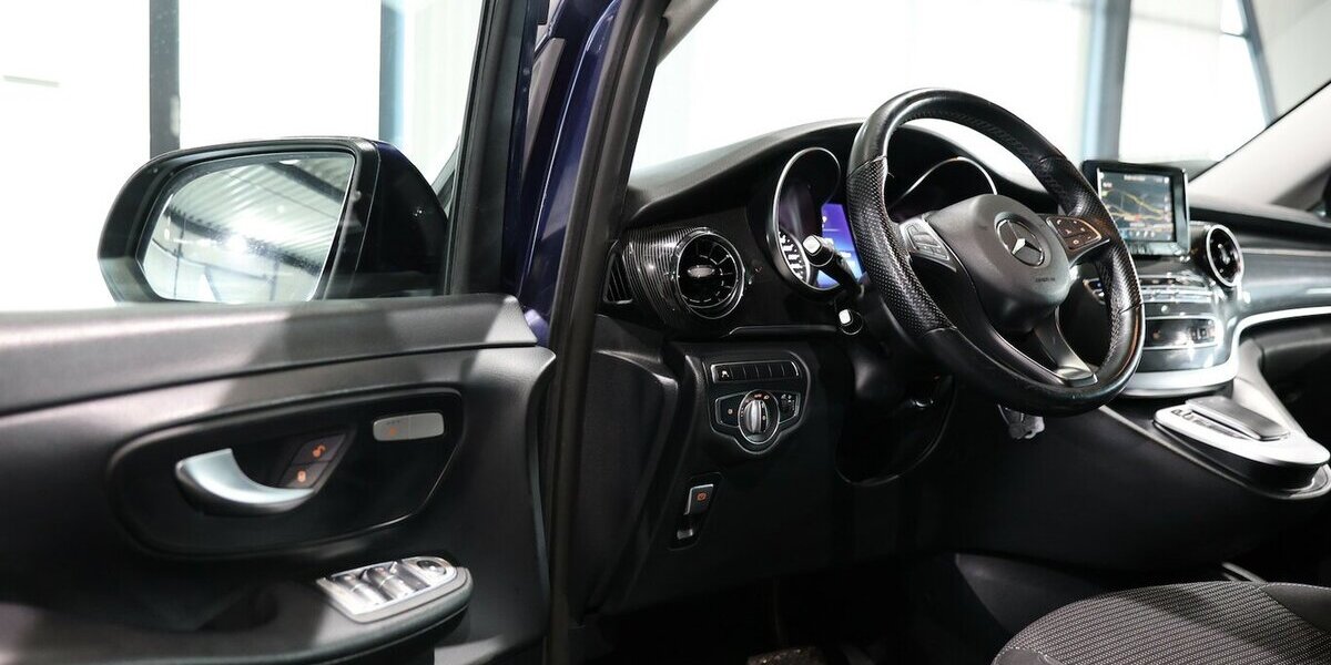 Mercedes-Benz V 250 d EDITION LANG SPORT 8-SITZER,NAVI+KAMERA 97.000 km 39.991 &euro; Hamm 59077