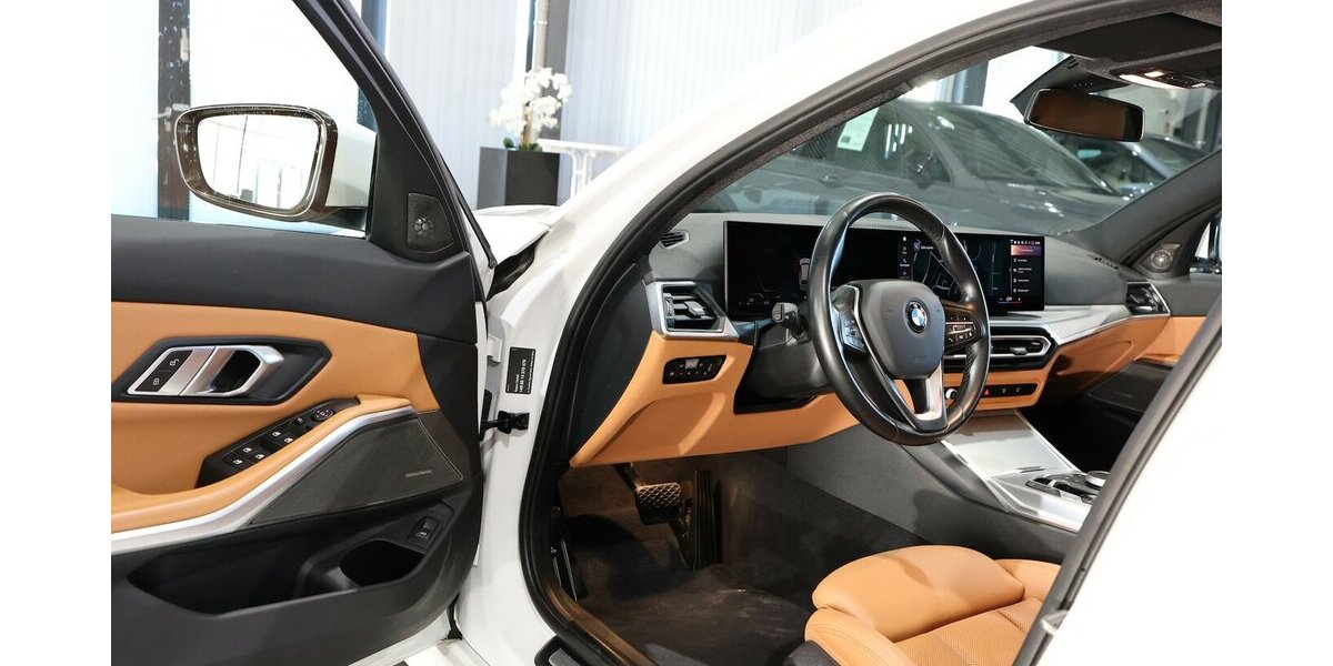 BMW 318d Touring SPORT WHITE & BROWN / CURVED+HUD 114.000 km 25.993 &euro; Hamm 59077