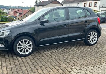 VW Polo 114.000 km 7.900 &euro; Schmelz 66839