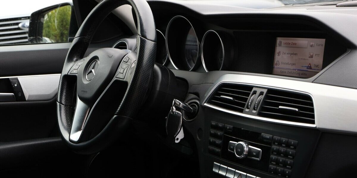 Mercedes-Benz C 200 T CDI BE AVANTGARDE / LEDER, NAVI+ 250.000 km 4.702 &euro; Hamm 59077