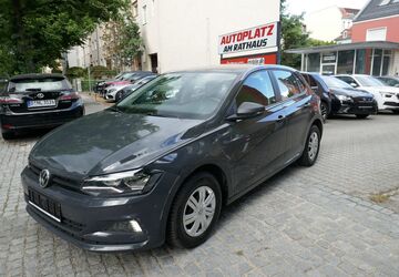VW Polo 64.380 km 8.950 &euro; Berlin-Tempelhof 12105