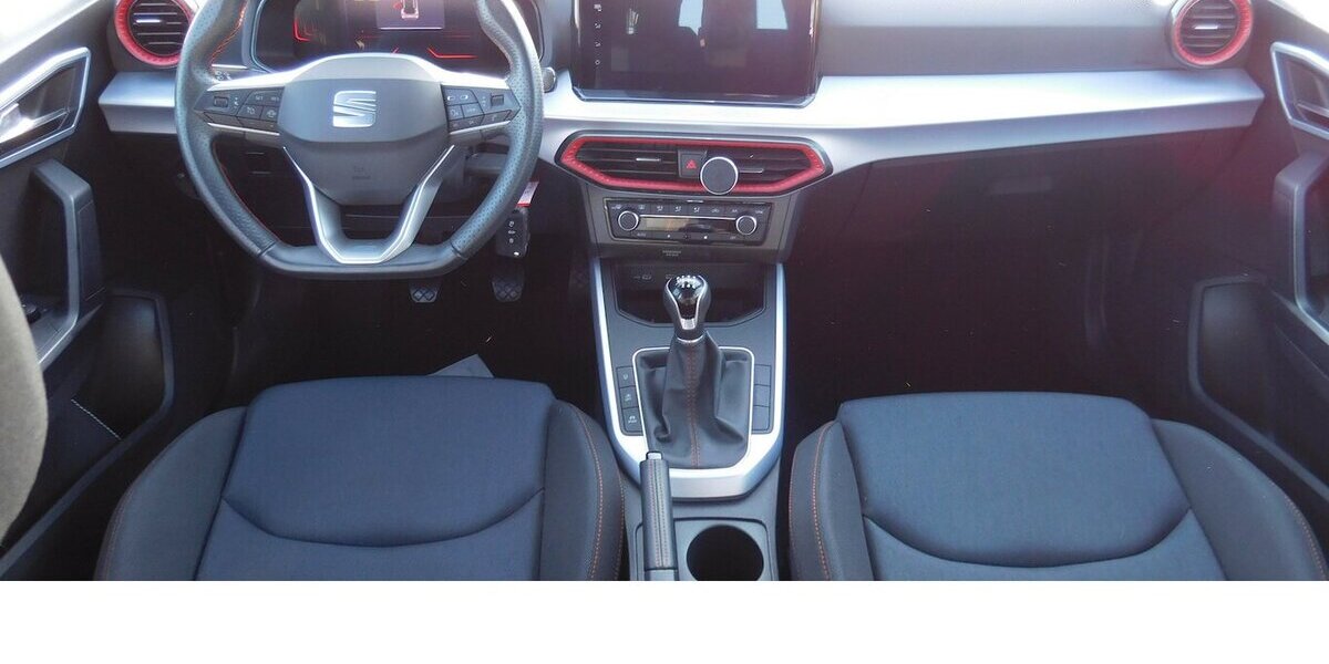 Seat Arona 1.0 FR-Line TSI BMT Navi Klima Alu 20.400 km 16.990 &euro; Vordorf 38533