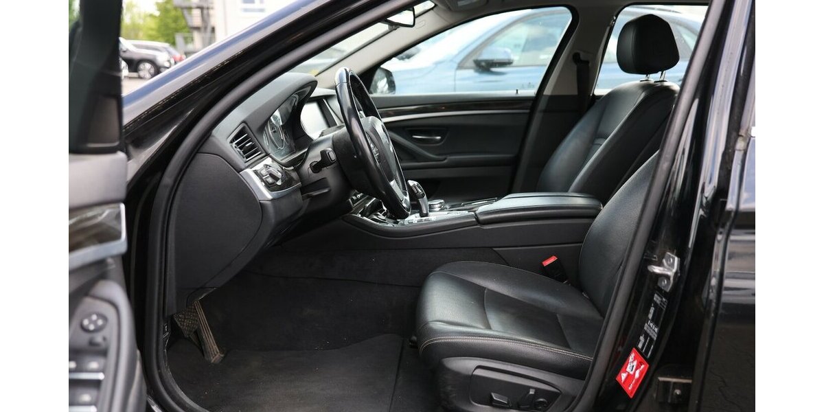 BMW 520d Touring BUSINESS LUXURY / LEDER, XENON 230.000 km 9.102 &euro; Hamm 59077