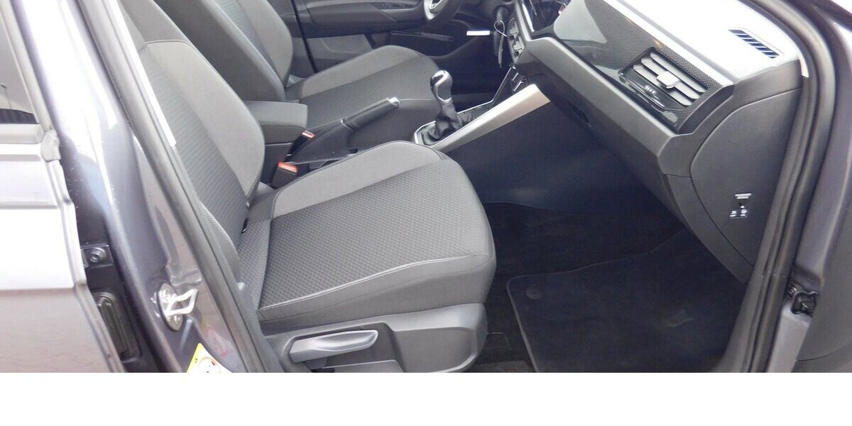VW Polo 1.0 Life MPI BMT 4Trg Klima Navi LED 10.200 km 16.690 &euro; Vordorf 38533