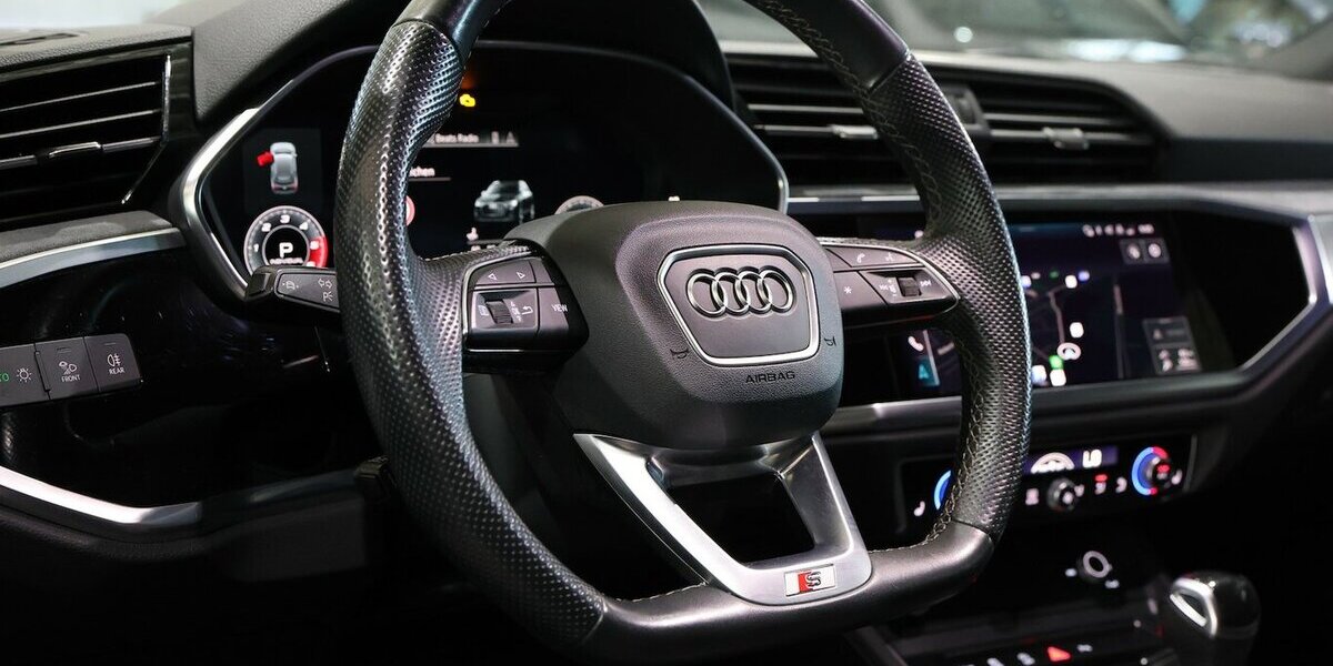 Audi Q3 40 TDI QUATTRO S-LINE SPORT BLACK MATRIX-LED 172.000 km 25.444 &euro; Hamm 59077