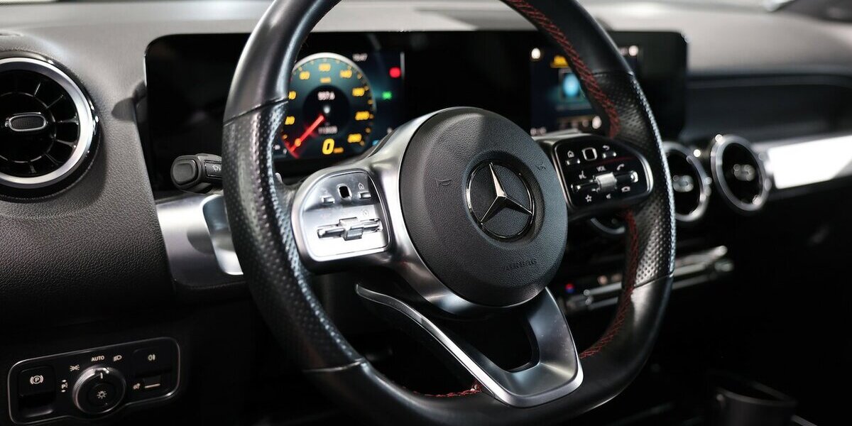 Mercedes-Benz GLB 200 d AMG-LINE SPORT NIGHT PERFORMANCE / TOP 113.000 km 29.444 &euro; Hamm 59077