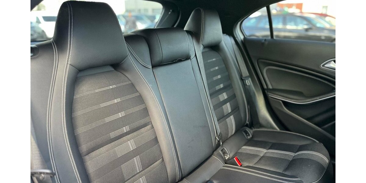 Mercedes-Benz A 220 CDI / AMG / Pano / Kamera / Navi / Euro6 195.000 km 15.490 &euro; Mönchengladbach 41066