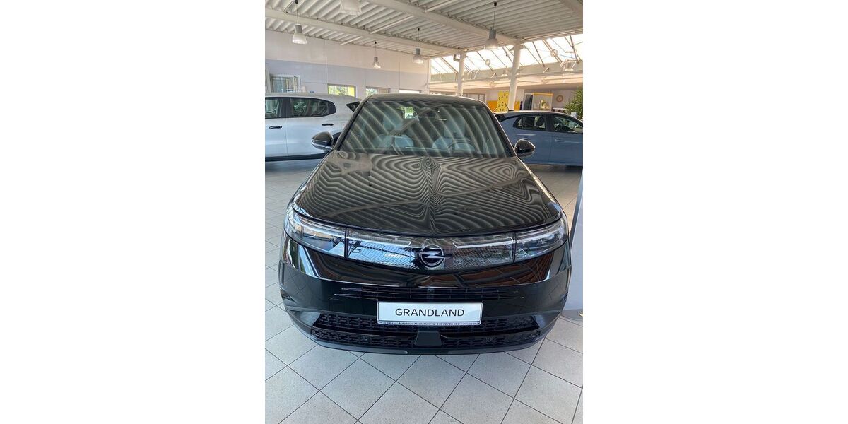 Opel Grandland (X) 14.482 km 26.950 &euro; Nastätten 56355