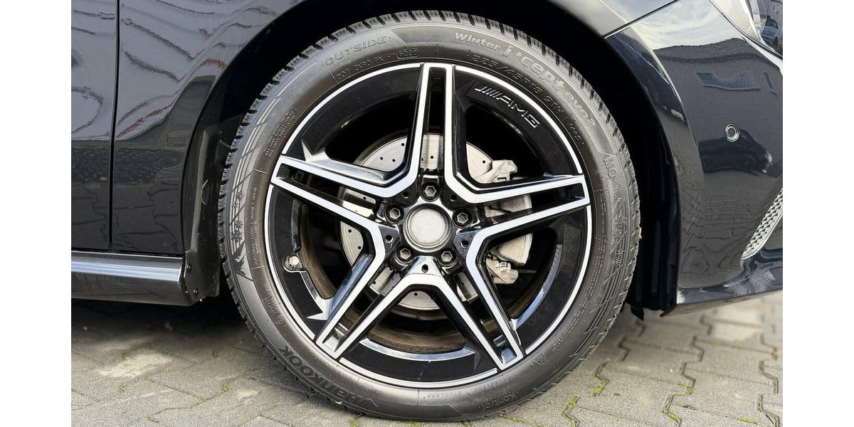 Mercedes-Benz A 200 CDI /4Matic / AMG / Comand / Kamera 99.000 km 17.490 &euro; Mönchengladbach 41066
