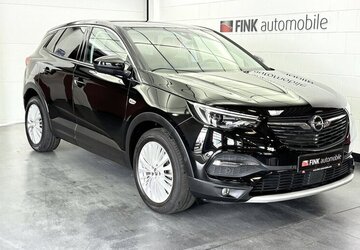 Opel Grandland 1.2 Turbo Innovation Navi Winterpaket 65.200 km 11.999 &euro; Lich 35423