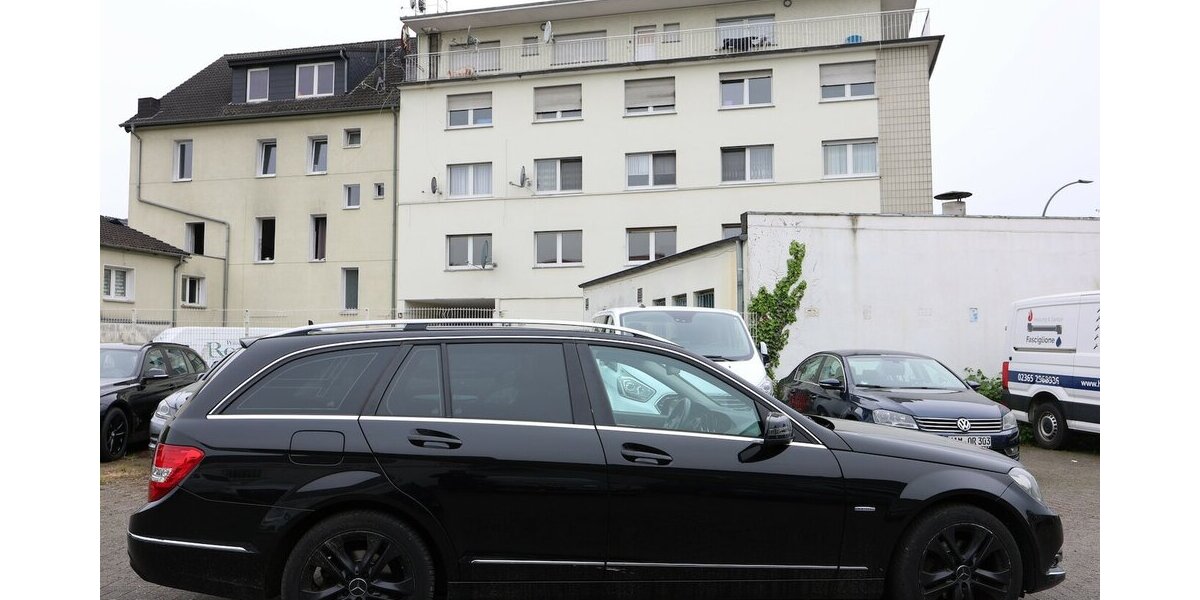 Mercedes-Benz C 200 T CDI BE AVANTGARDE / LEDER, NAVI+ 250.000 km 4.702 &euro; Hamm 59077