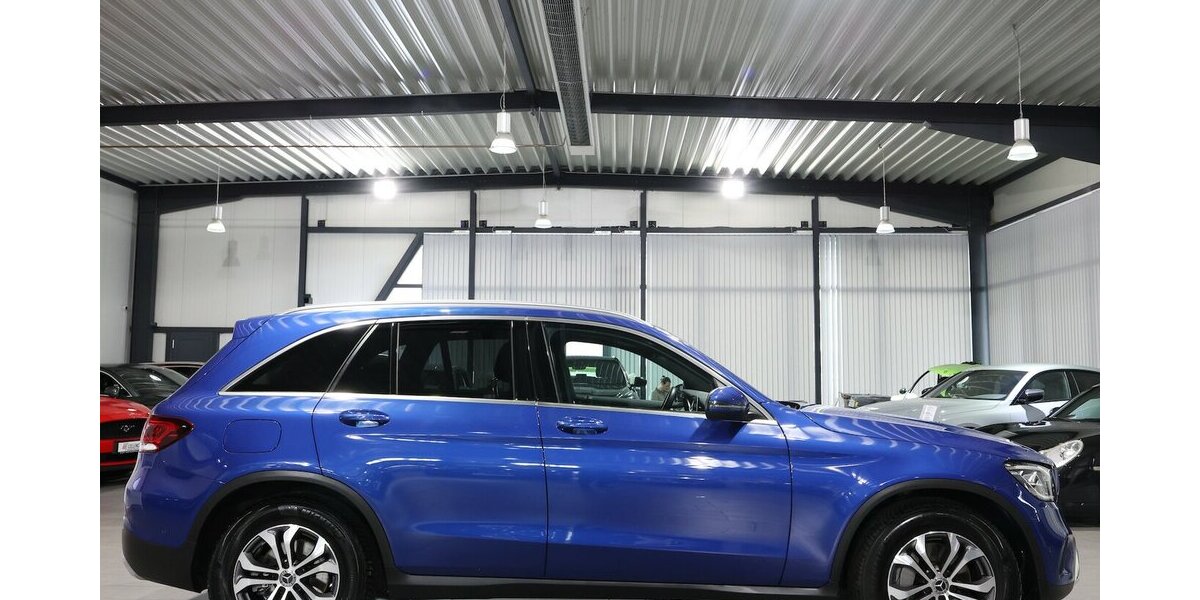 Mercedes-Benz GLC 300 d 4M BUSINESS SPORT PANORAMA, WIDESCREEN 150.000 km 30.333 &euro; Hamm 59077