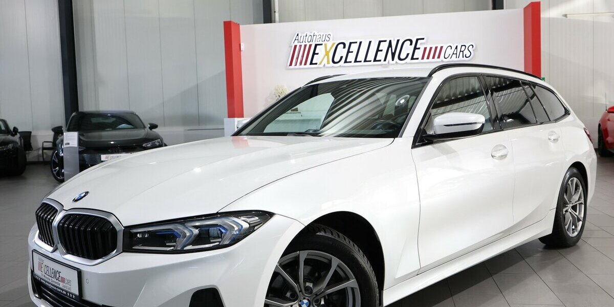 BMW 318d Touring SPORT WHITE & BROWN / CURVED+HUD 114.000 km 25.993 &euro; Hamm 59077