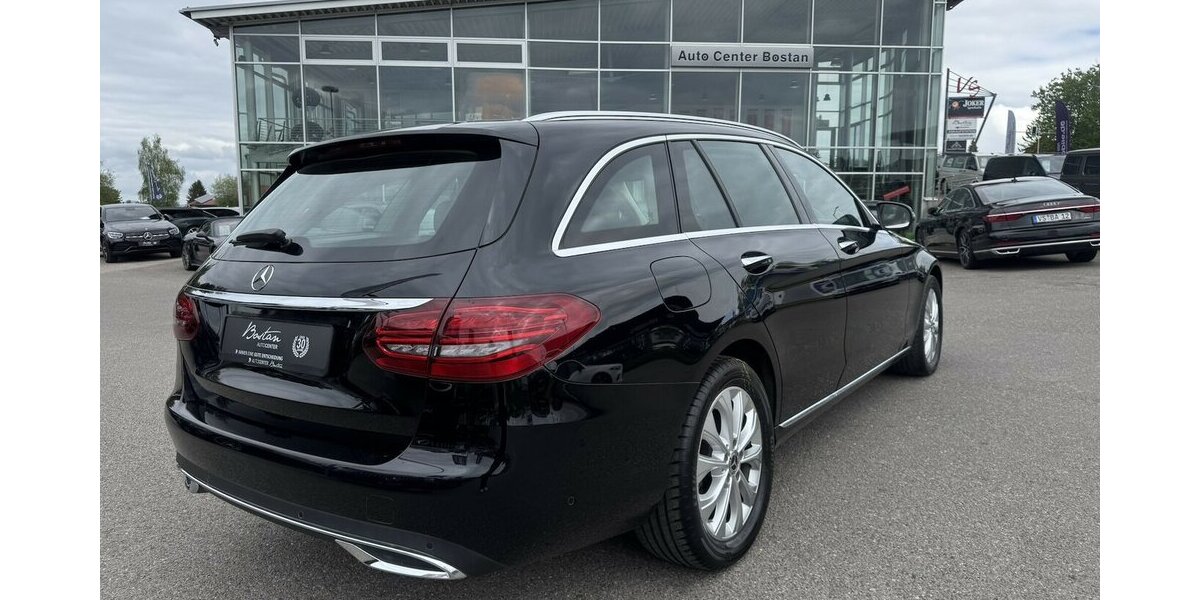Mercedes-Benz C 220 d 4 MATIC T- MODELL/KAMERA/AHK/NAVI/1.HAND 60.042 km 24.800 &euro; Villingen-Schwenningen 78054