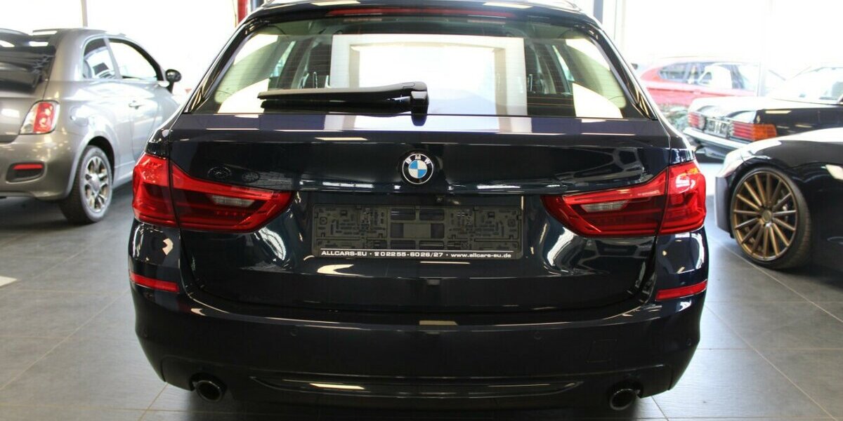 BMW 530 530D xDrive Touring Aut. Sport Line 129.563 km 25.980 &euro; Euskirchen 53881