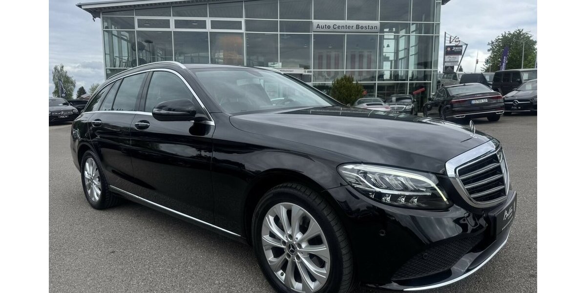 Mercedes-Benz C 220 d 4 MATIC T- MODELL/KAMERA/AHK/NAVI/1.HAND 60.042 km 24.800 &euro; Villingen-Schwenningen 78054