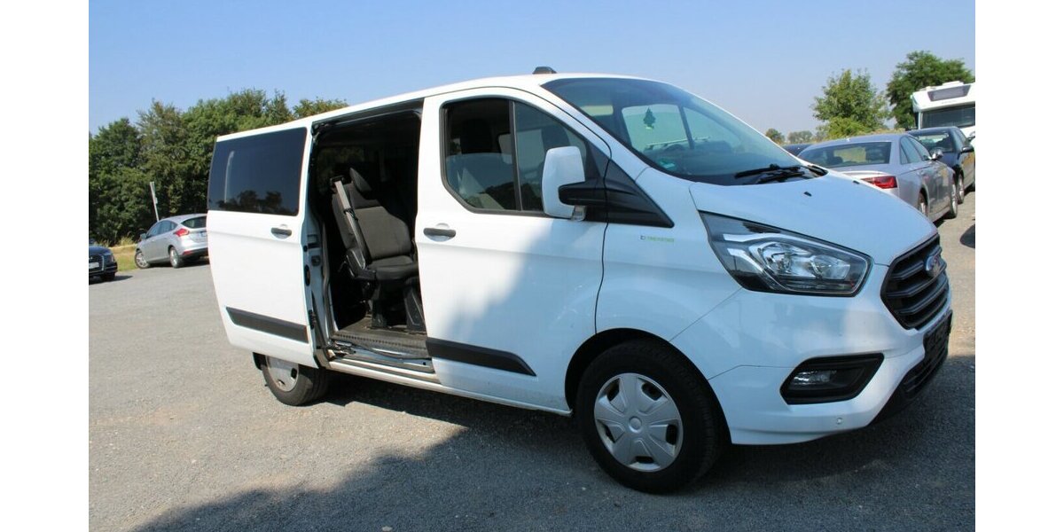 Ford Tourneo Custom 320 L1H1 VA - 8-Sitzer - 224.945 km 9.980 &euro; Euskirchen 53881