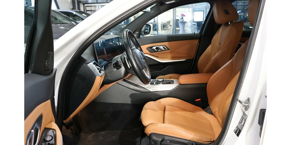 BMW 318d Touring SPORT WHITE & BROWN / CURVED+HUD 114.000 km 25.993 &euro; Hamm 59077