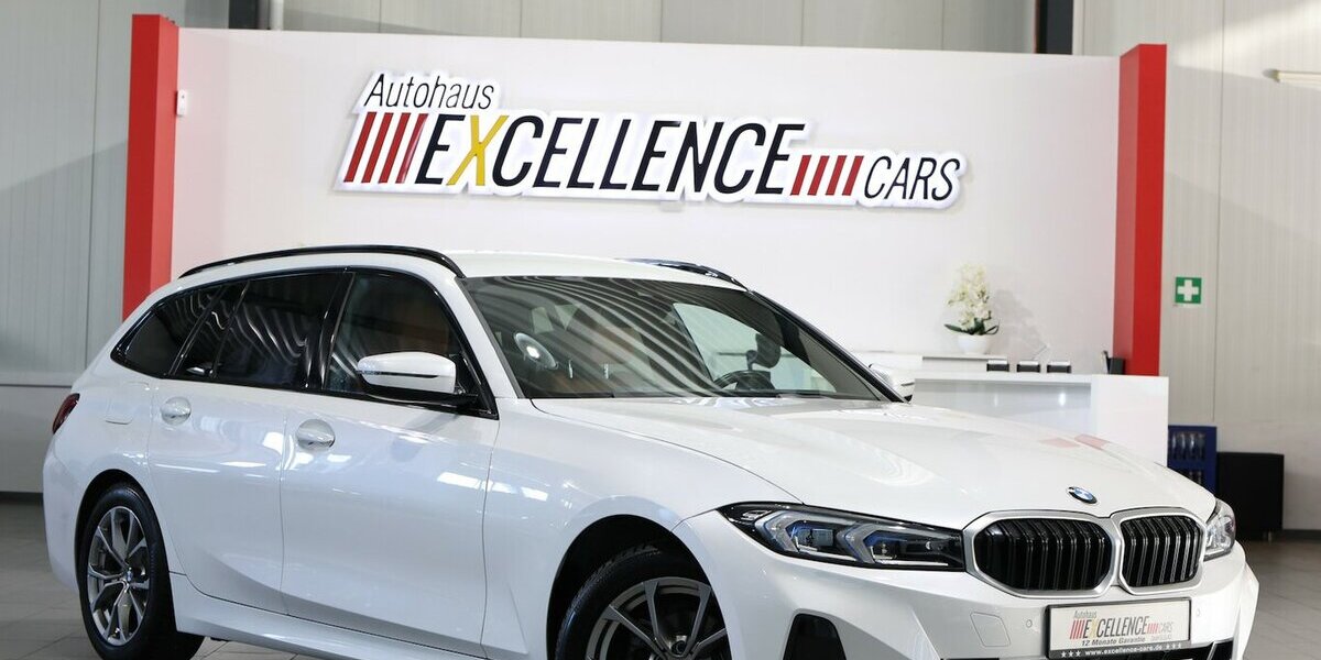 BMW 318d Touring SPORT WHITE & BROWN / CURVED+HUD 114.000 km 25.993 &euro; Hamm 59077