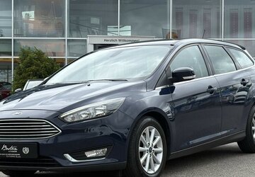 Ford Focus Turnier Titanium CARPLAY/KEYLESS/NAVI/PDC 187.775 km 6.800 &euro; Villingen-Schwenningen 78054