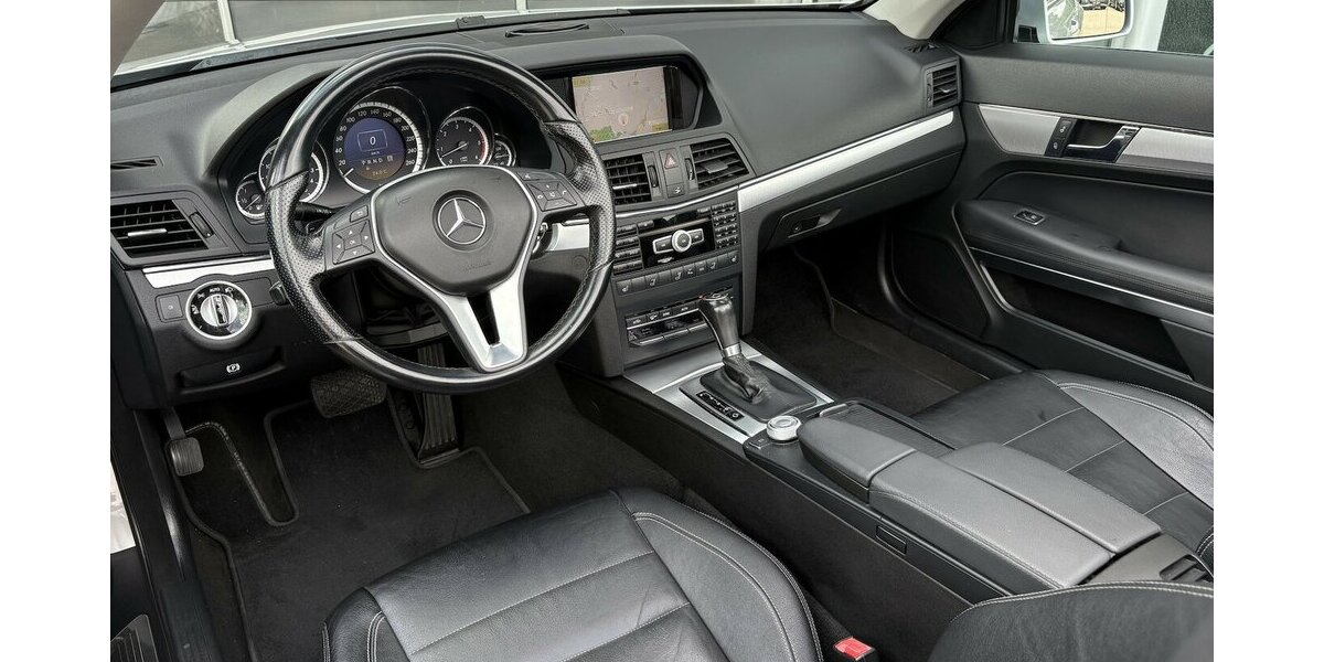 Mercedes-Benz E 350 CDI Cabrio BlueEfficiency NAVI/NACKENHZ 151.676 km 14.900 &euro; Villingen-Schwenningen 78054