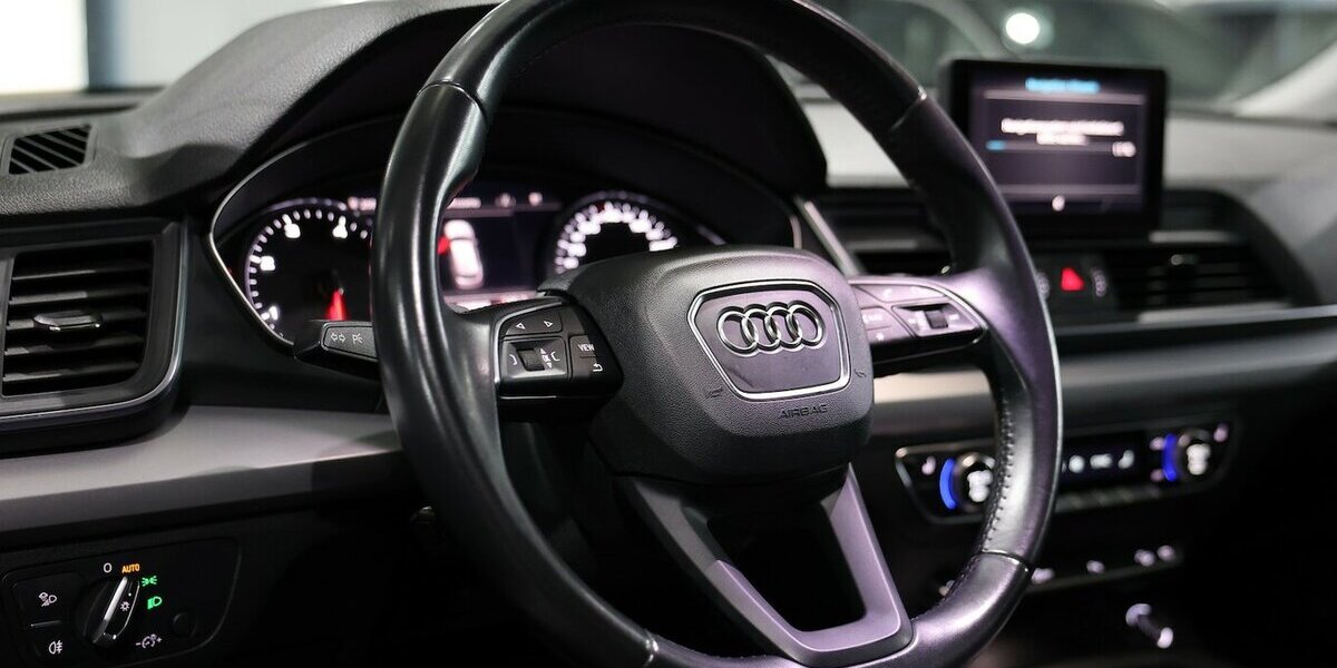 Audi Q5 40 TDI QUATTRO ULTRA / LED, VOLL-LEDER, NAVI+ 137.000 km 24.111 &euro; Hamm 59077