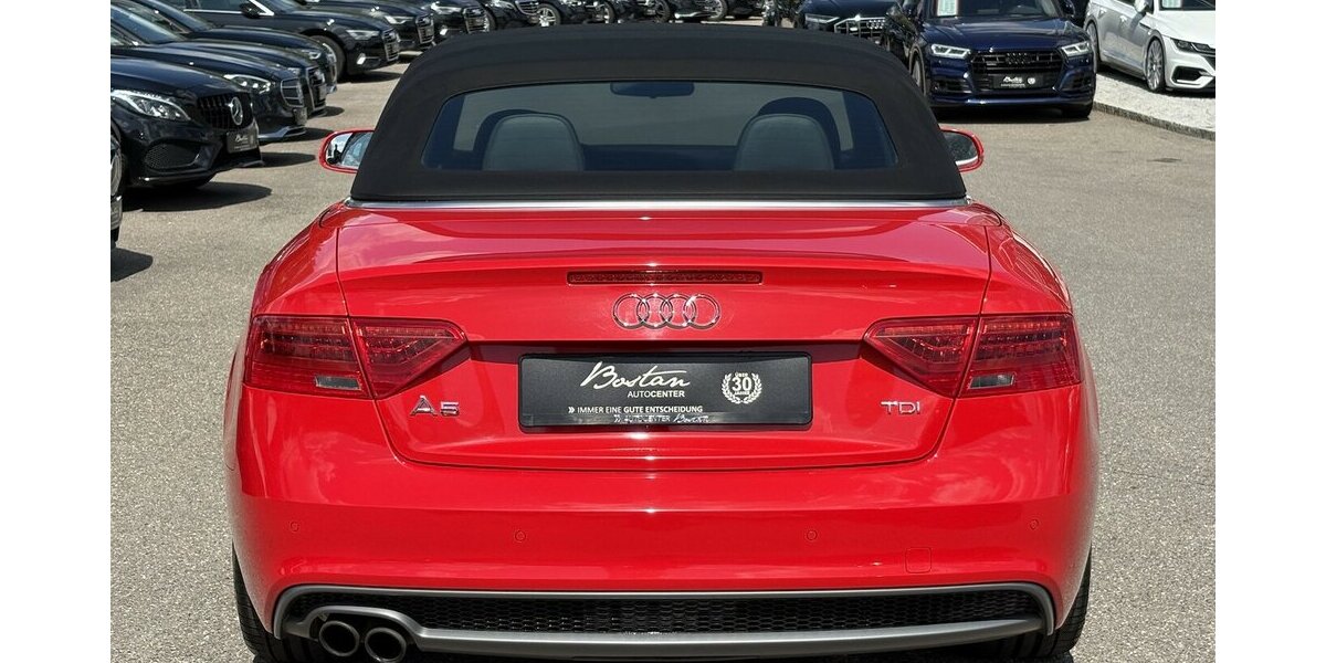 Audi A5 2.0 TDI Cabriolet S-Line XENON/NAVI/1.HAND 121.753 km 17.800 &euro; Villingen-Schwenningen 78054