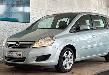 Opel Zafira 98.000 km 8.499 &euro; Stapelfeld 22145