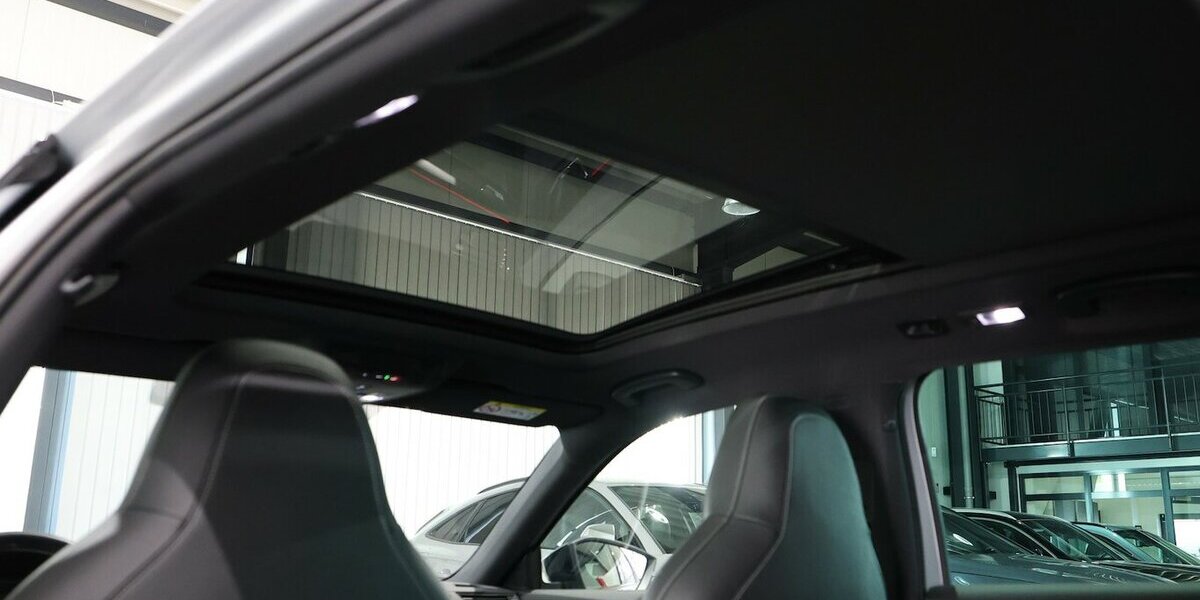 Skoda Superb Combi 2.0 TDI DSG 4x4 SPORTLINE BLACK 110.000 km 26.777 &euro; Hamm 59077