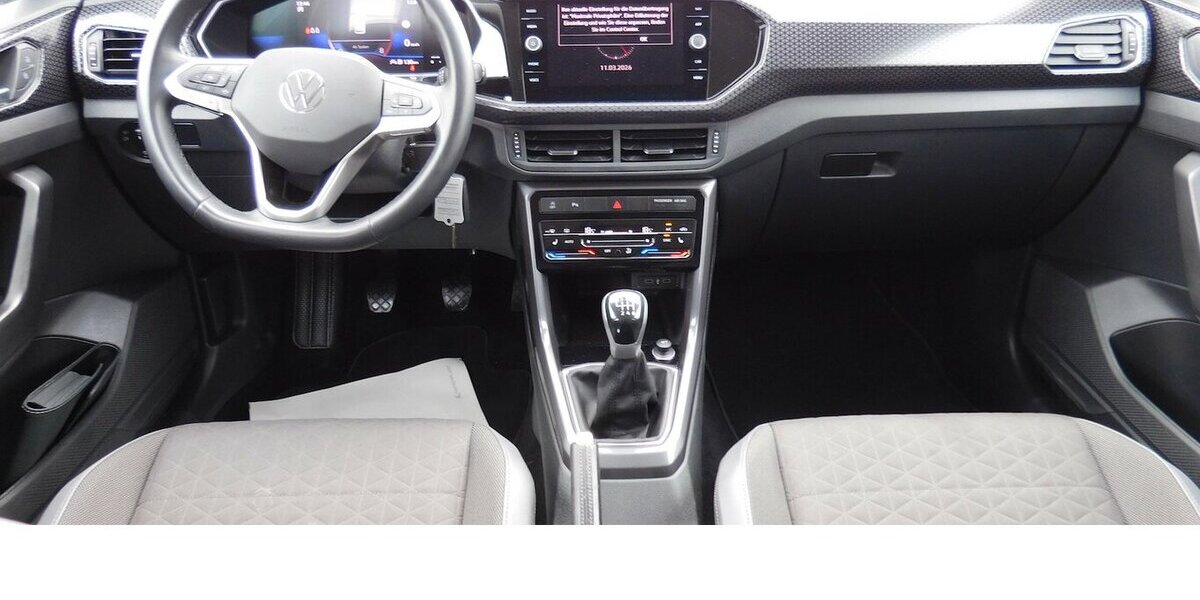 VW T-Cross 1.0 Style BMT TSI Klima Navi 20.000 km 17.990 &euro; Vordorf 38533