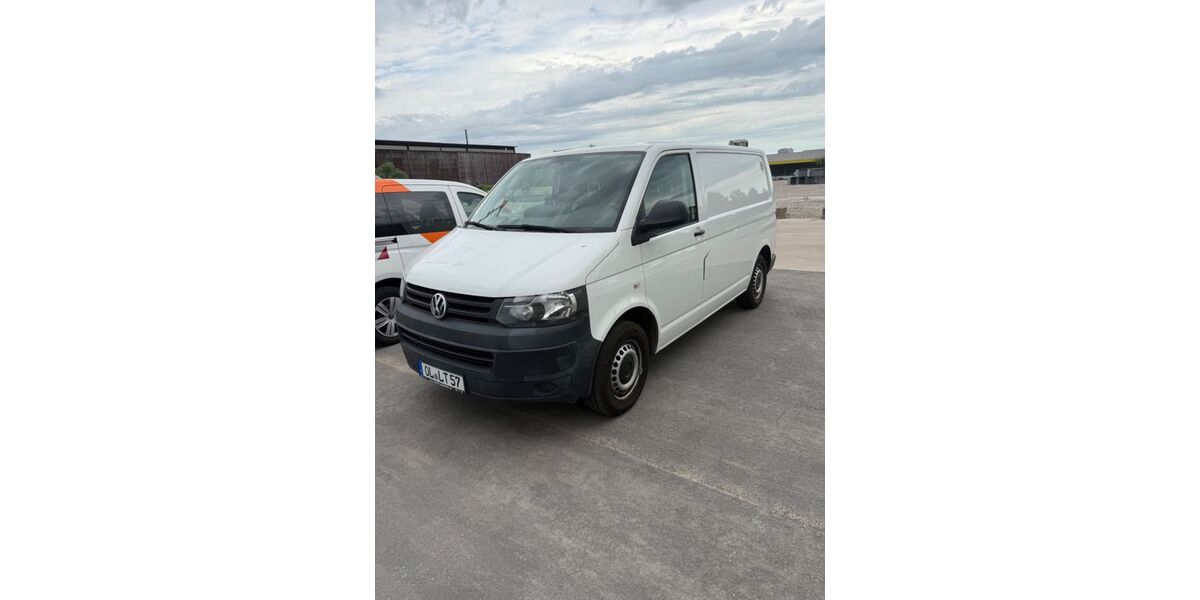 VW T5 Transporter 220.000 km 12.000 &euro; Ganderkesee 27777
