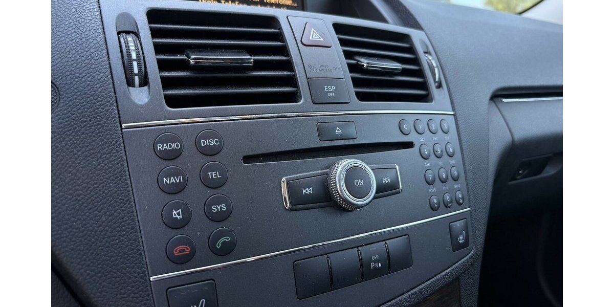 Mercedes-Benz C 220 CDI BlueEfficiency SCHIEBEDACH/NAVI/SHZ 132.163 km 12.900 &euro; Villingen-Schwenningen 78054