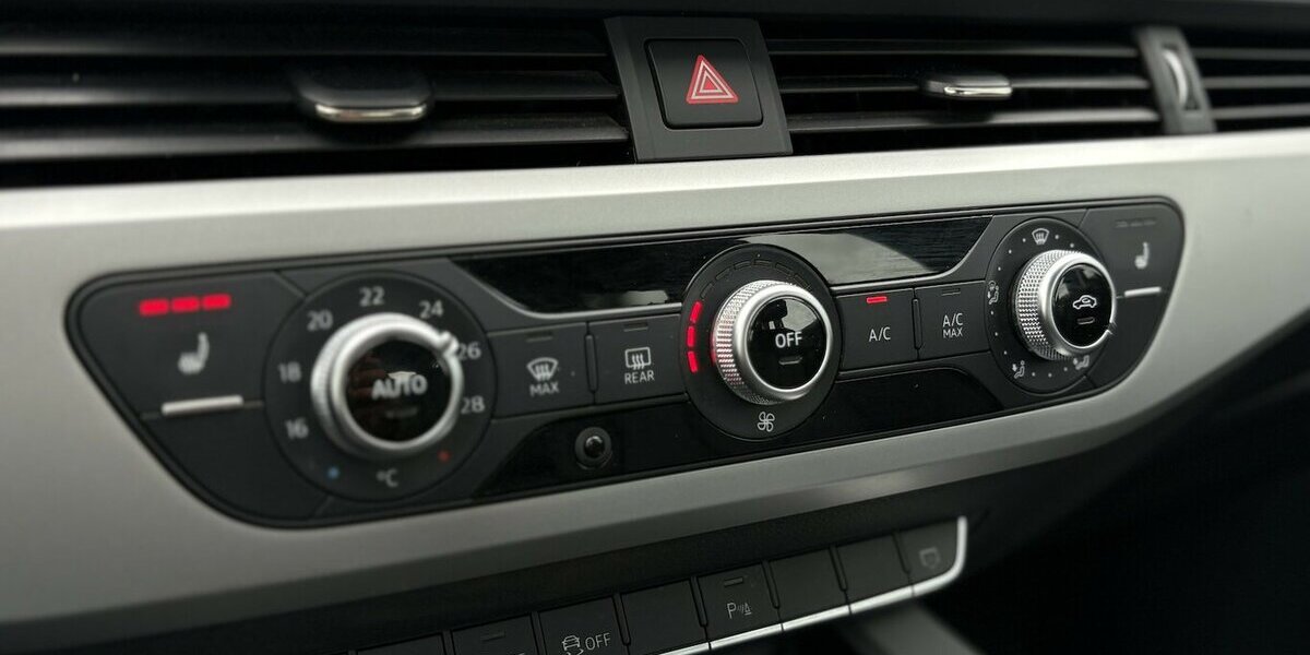 Audi A4 35 TDI S-Line CARPLAY/NAVI/V+C/DAB/SHZ/LED 179.447 km 17.900 &euro; Villingen-Schwenningen 78054