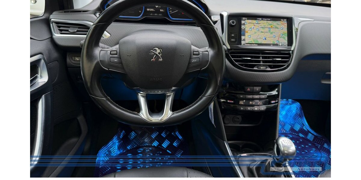 Peugeot 2008 Allure*Pano*Leder*R-Cam*Navi*SHZ*LED*USB* 81.293 km 9.990 &euro; Berlin 13187