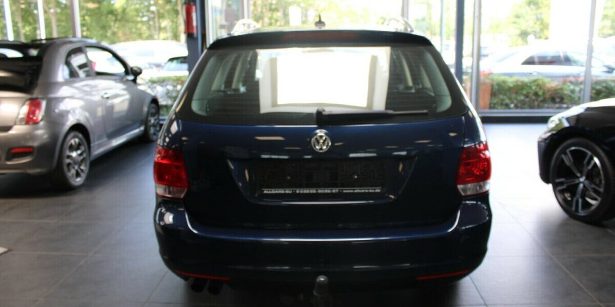 VW Golf Variant Golf 2.0 TDI DPF DSG Highline 103.458 km 9.980 &euro; Euskirchen 53881