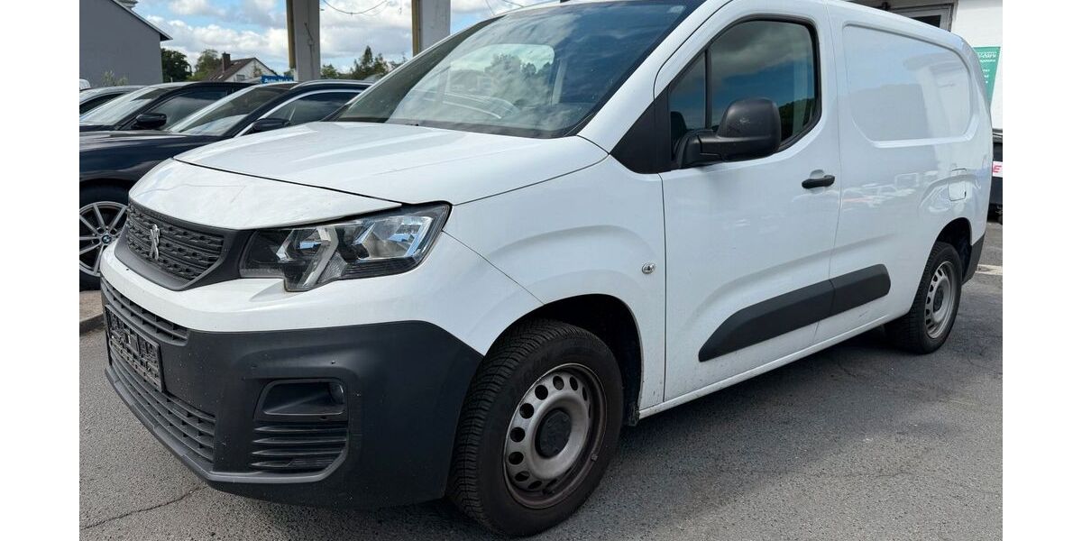 Peugeot Partner 67.000 km 12.900 &euro; Sontra 36205