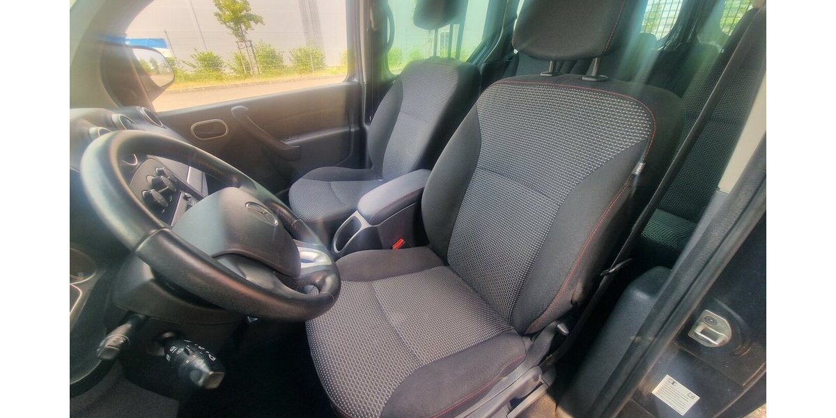 Mercedes-Benz Citan 111 CDI lang Tourer Edition Klima 58.000 km 15.998 &euro; Landau 76829