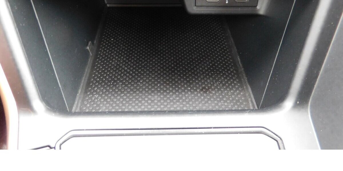 VW Taigo 1.0 TSI BMT Klima Radio Navi Klima 21.300 km 17.390 &euro; Vordorf 38533