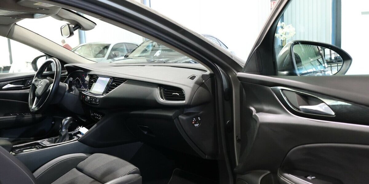 Opel Insignia ST 1.6 D BUSINESS INNOVATION / LED / 79.000 km 13.881 &euro; Hamm 59077
