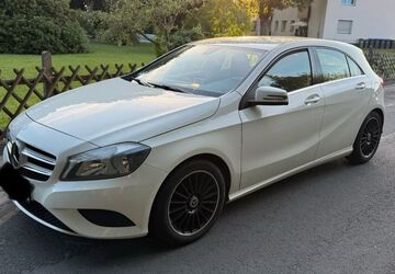Mercedes-Benz A 180 246.000 km 4.600 &euro; Detmold 32756