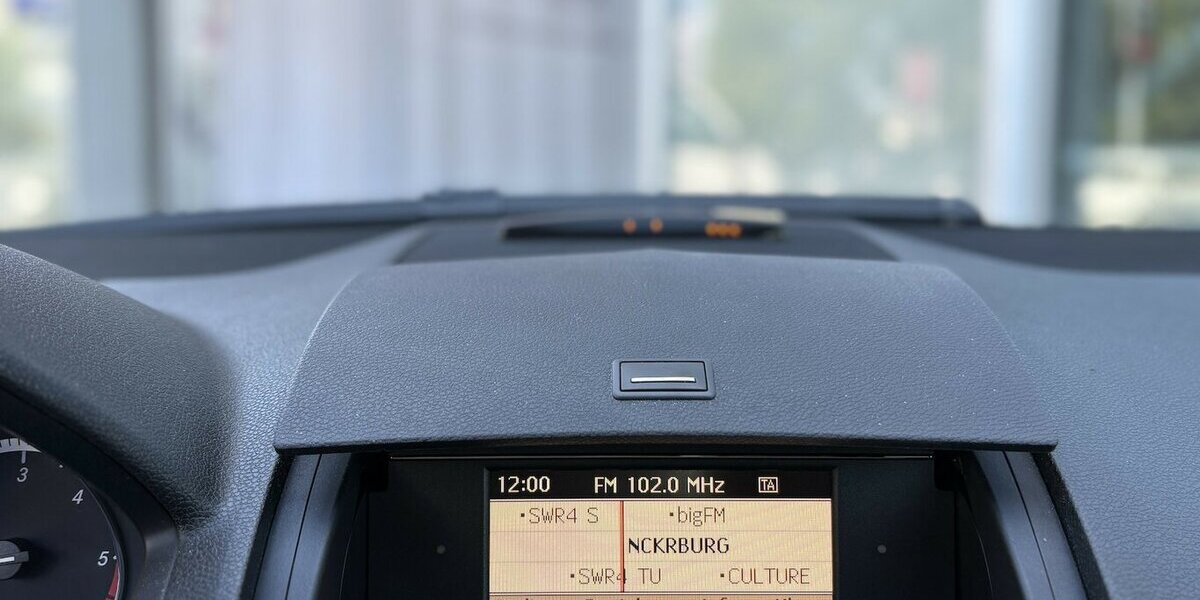 Mercedes-Benz C 220 CDI BlueEfficiency SCHIEBEDACH/NAVI/SHZ 132.163 km 12.900 &euro; Villingen-Schwenningen 78054