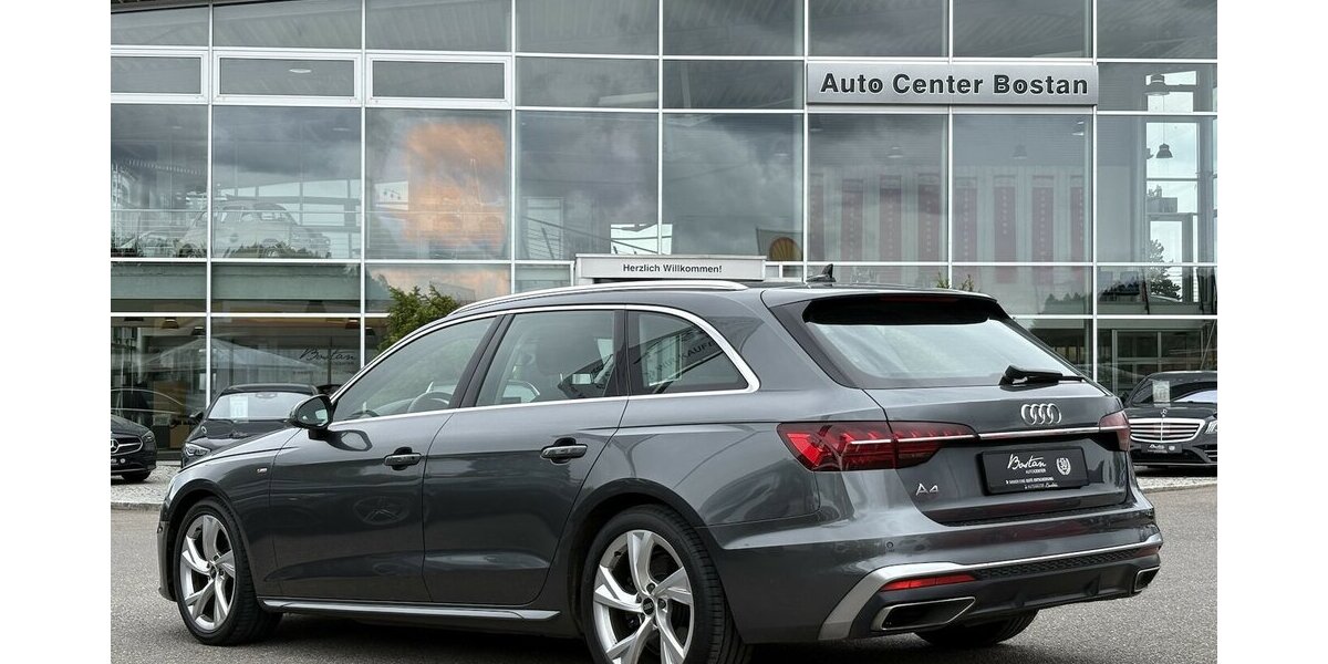 Audi A4 35 TDI S-Line CARPLAY/NAVI/V+C/DAB/SHZ/LED 179.447 km 17.900 &euro; Villingen-Schwenningen 78054