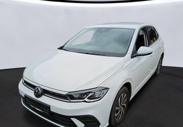VW Polo 15.700 km 16.990 &euro; Heiligenroth 56412