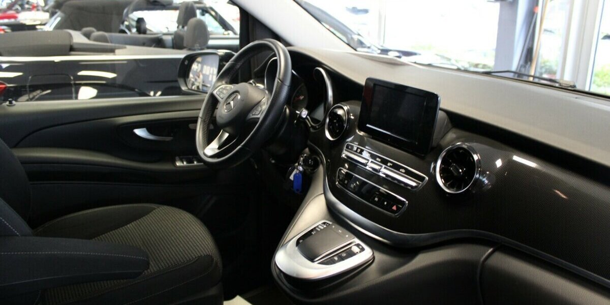 Mercedes-Benz V 250 d lang 9G-TRONIC Edition 66.112 km 41.980 &euro; Euskirchen 53881