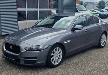 Jaguar XE Pure Klima Navi Kamera 225.000 km 7.998 &euro; Landau 76829